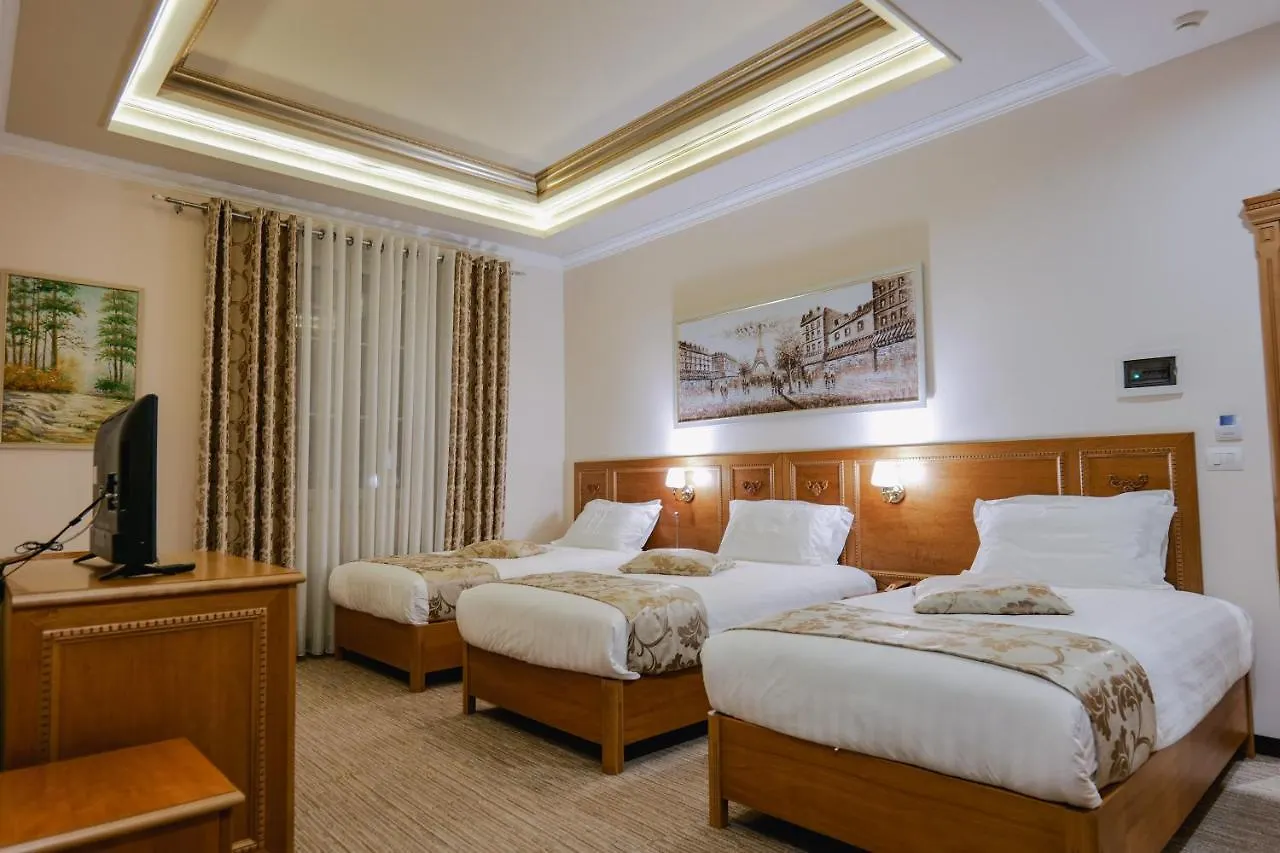 Hotel Boka 티라나