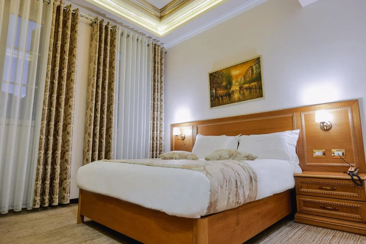 Hotel Boka 티라나 4*,